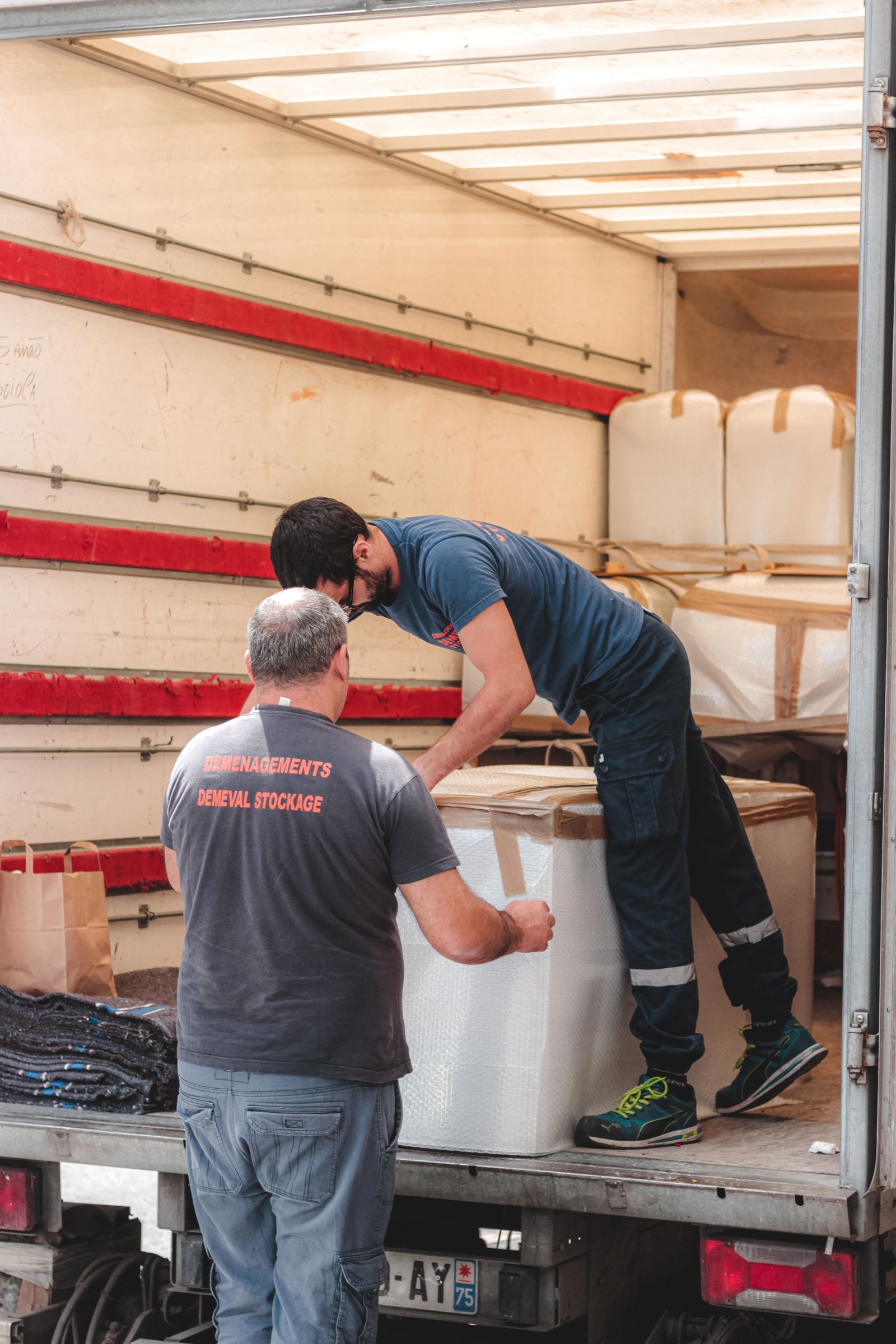 Flooring delivery